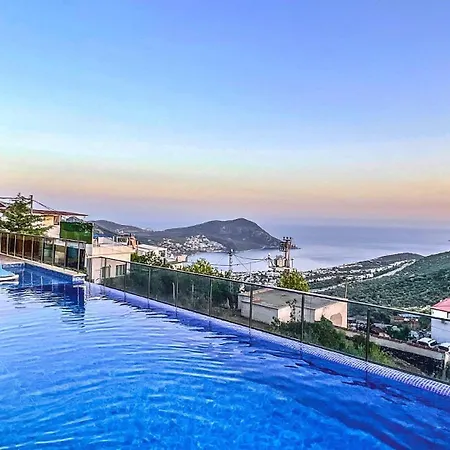 Seaview Luxury In Villa
