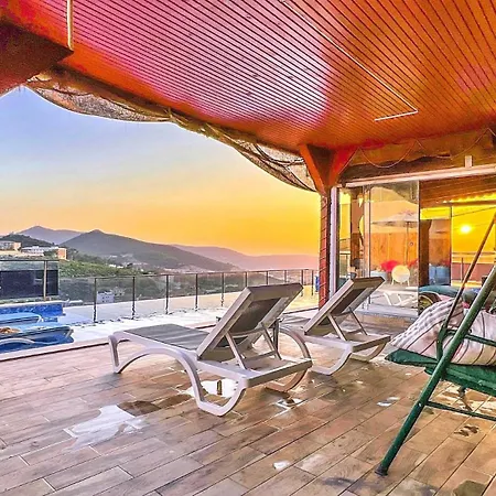 Seaview Luxury In